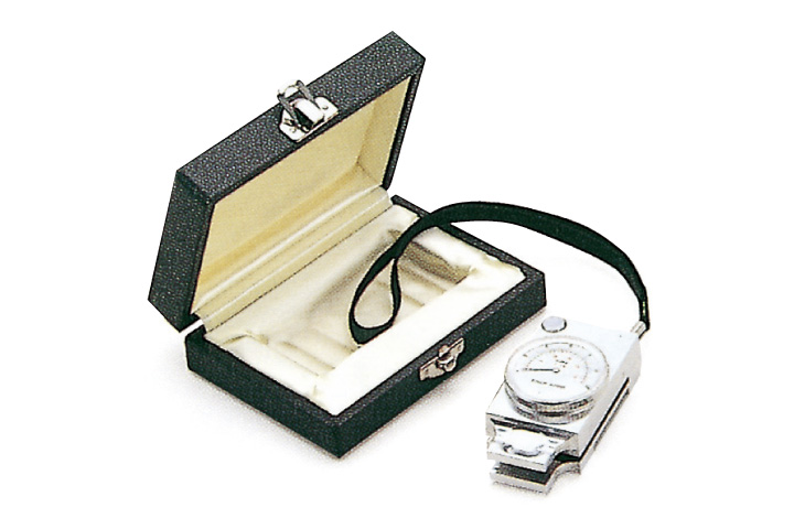 ST-1023_mv_01.jpg